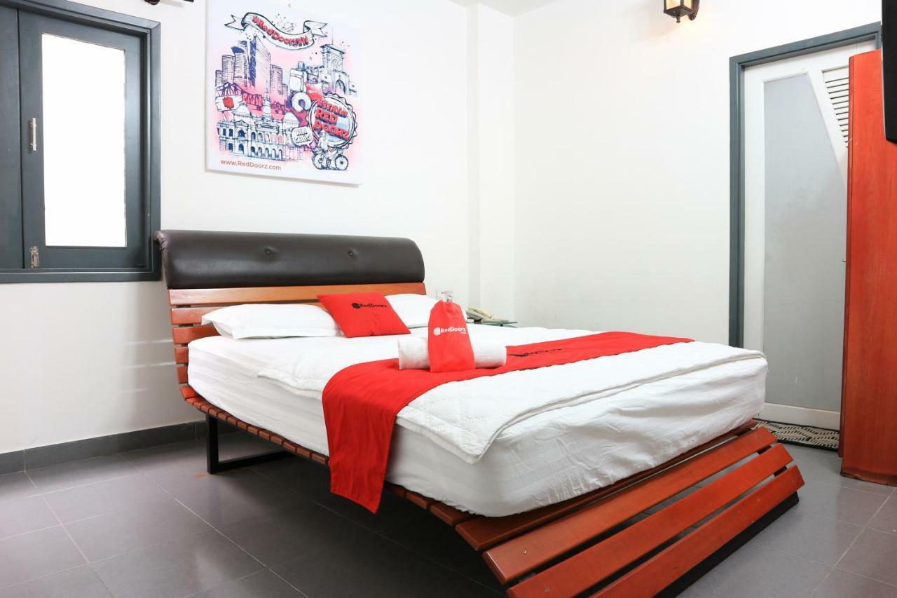 Reddoorz Near Gia Dinh International Hospital Hotell Ho Chi Minh-staden Exteriör bild