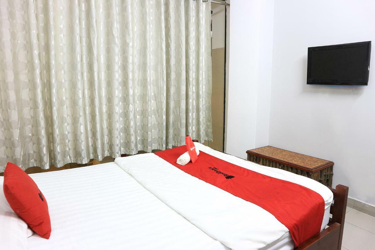 Reddoorz Near Gia Dinh International Hospital Hotell Ho Chi Minh-staden Exteriör bild