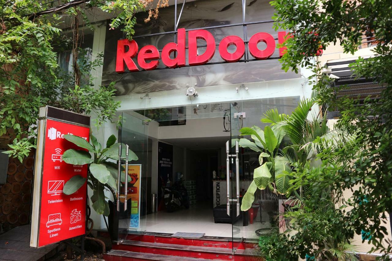 Reddoorz Near Gia Dinh International Hospital Hotell Ho Chi Minh-staden Exteriör bild