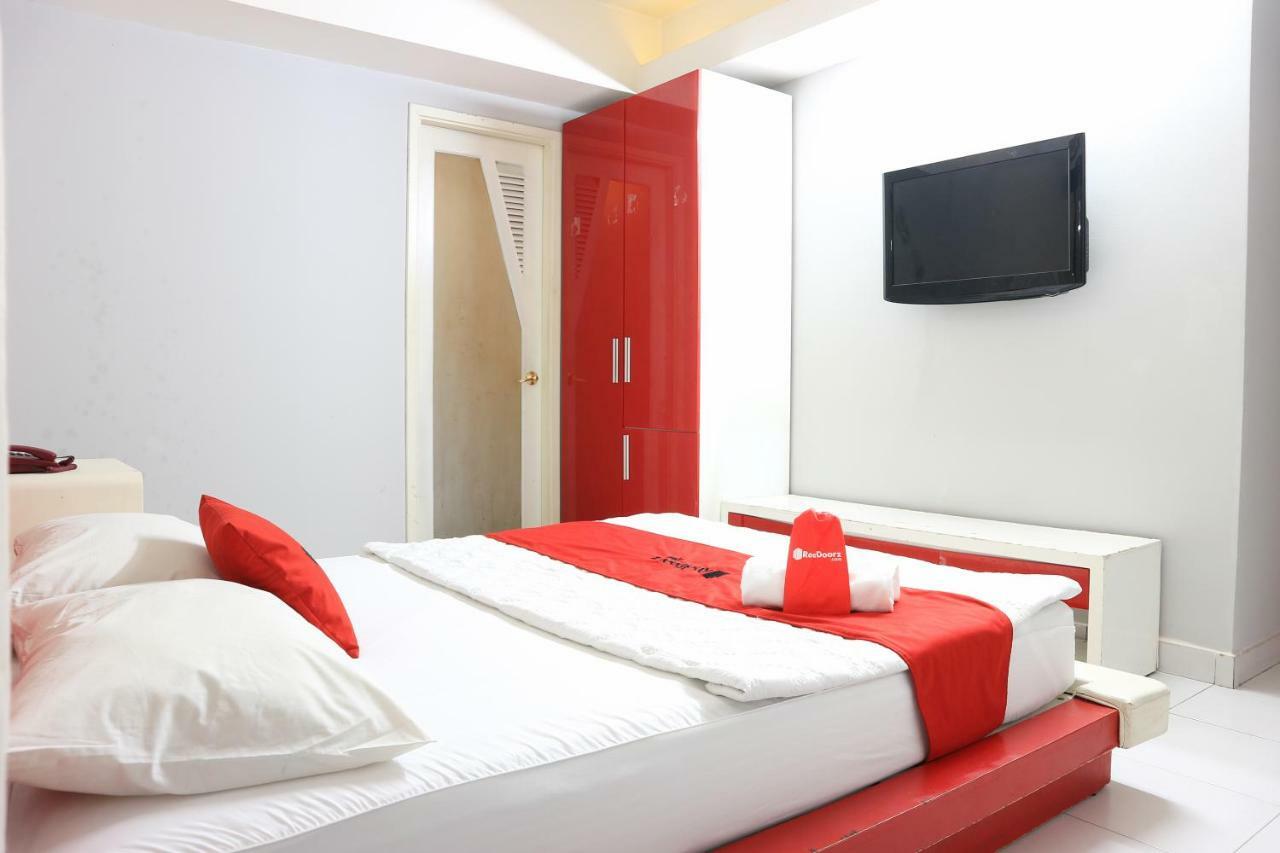 Reddoorz Near Gia Dinh International Hospital Hotell Ho Chi Minh-staden Exteriör bild